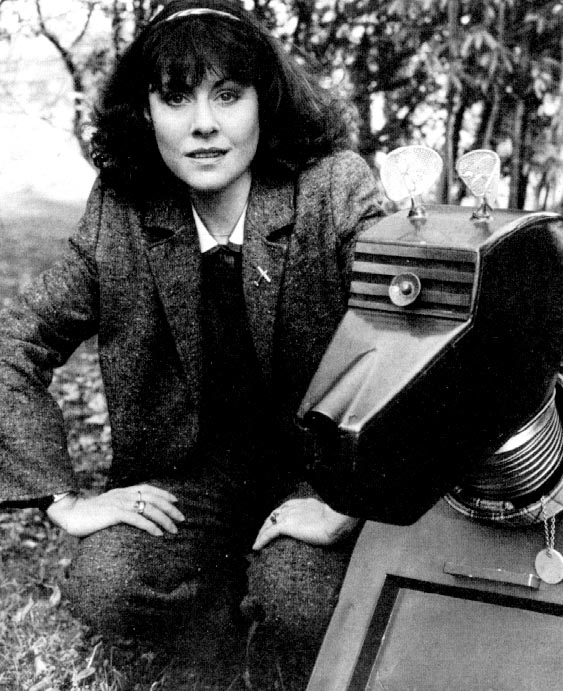 Doctor Who vintage 1970's 8x10 photo Elisabeth Sladen as Sarah Jane 8x10 photo 